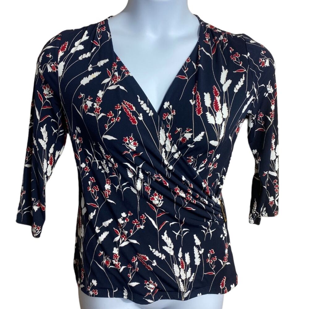 Charter Club navy blue floral wrap style 3/4 sleeve blouse - Medium Petite - Picture 4 of 8